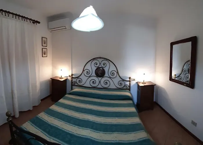 Superior מלון דירות 4*